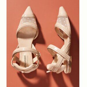 Anthropologie Jeffrey Campbell Cream Shoes with Elegant Pointed Toe Size 9.5 US